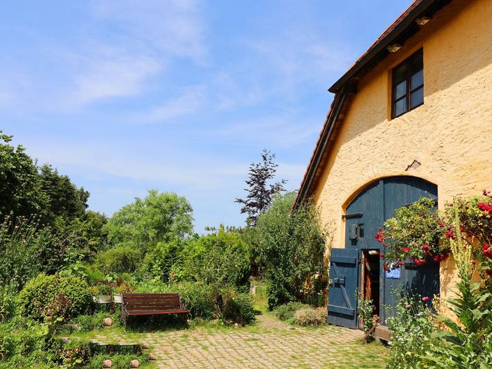 Ferienwohnung für 14 Personen, mit Terrasse und Sauna, kinderfreundlich in Neu Bartelshagen