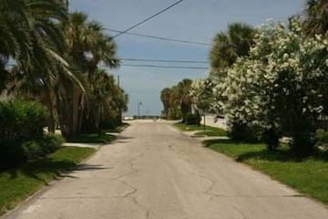 Vacation Home for 4 Guests in Clearwater Beach Island, Clearwater, Picture 2