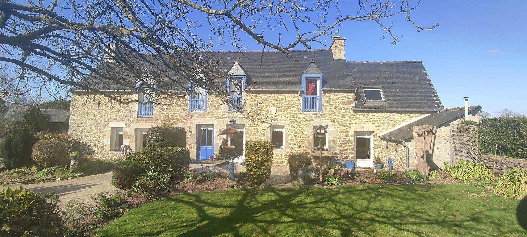 La Ville Es Colins - Unité Familiale Etage in Ploubalay, Région de Dinan