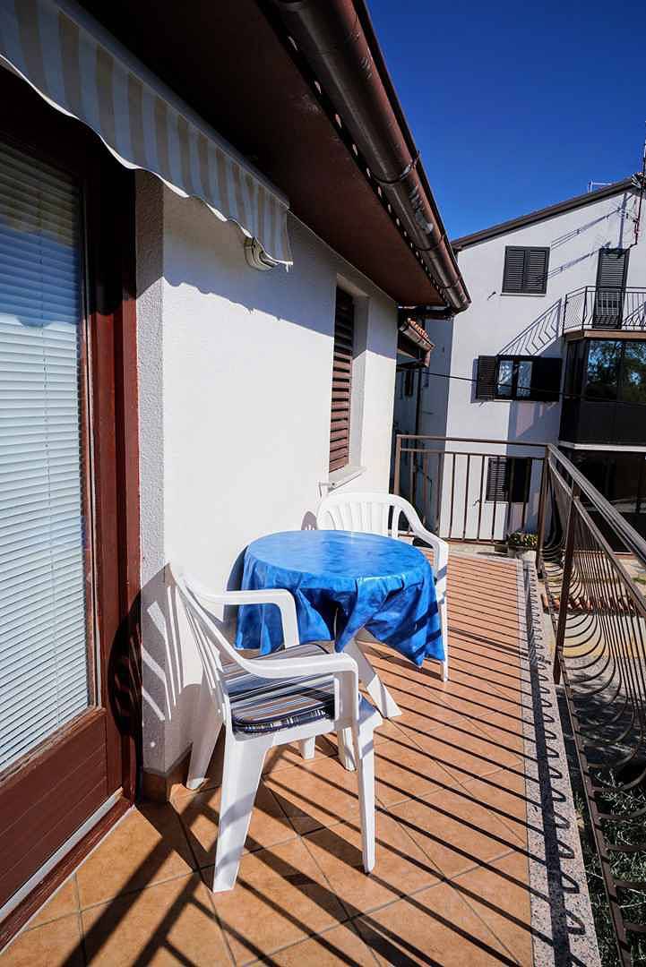 Entire studio, Studio with balcony and air conditioning  in Umag, Umag Region