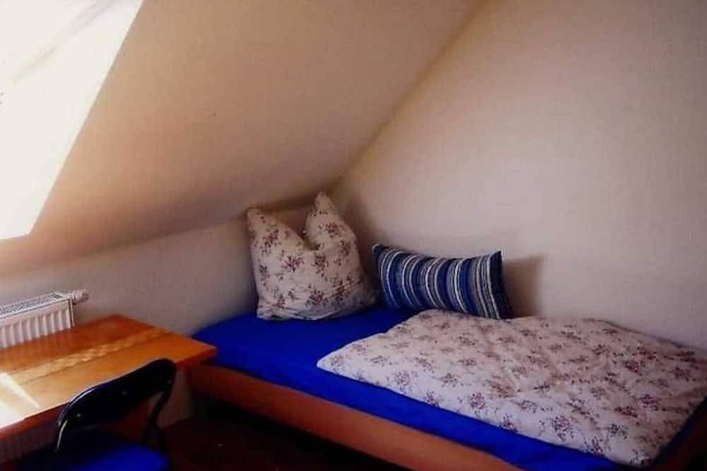 Ferienwohnung am Kreßinsee - Ferienwohnung 1              2-6 Personen in Walow, Mecklenburgische Seenplatte