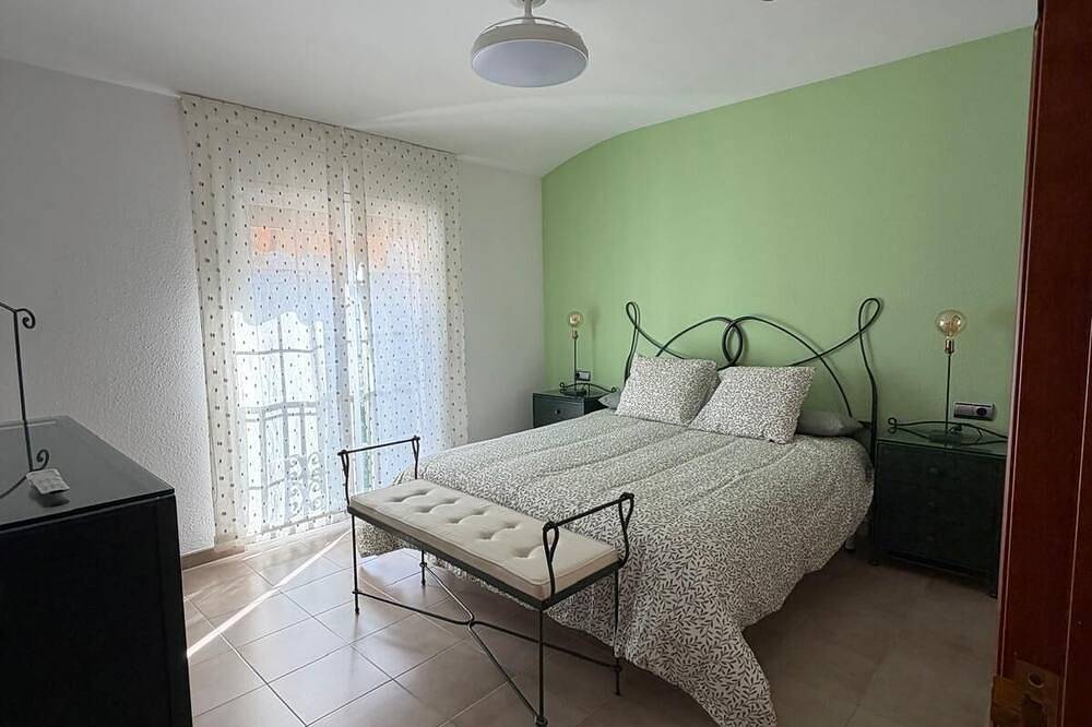 Maison spacieuse et calme près de la plage in Roda de Berà, Costa Dorada