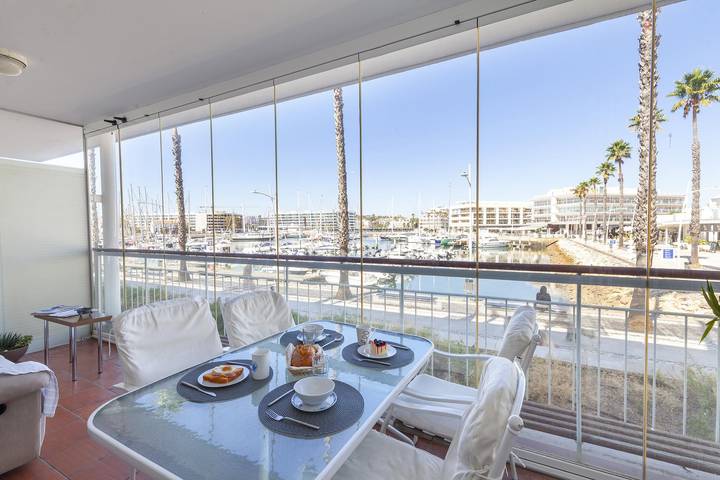 Apartamento para 2 personas, con Balcón en Meia Praia