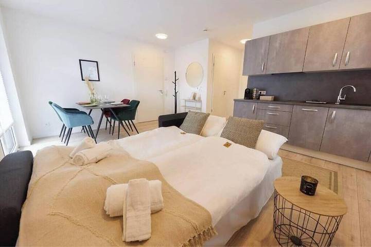 Ganze Wohnung, HomeME 2 | Netflix | Küche | Parkplatz | Smart TV in Bad Oeynhausen, Wiehengebirge