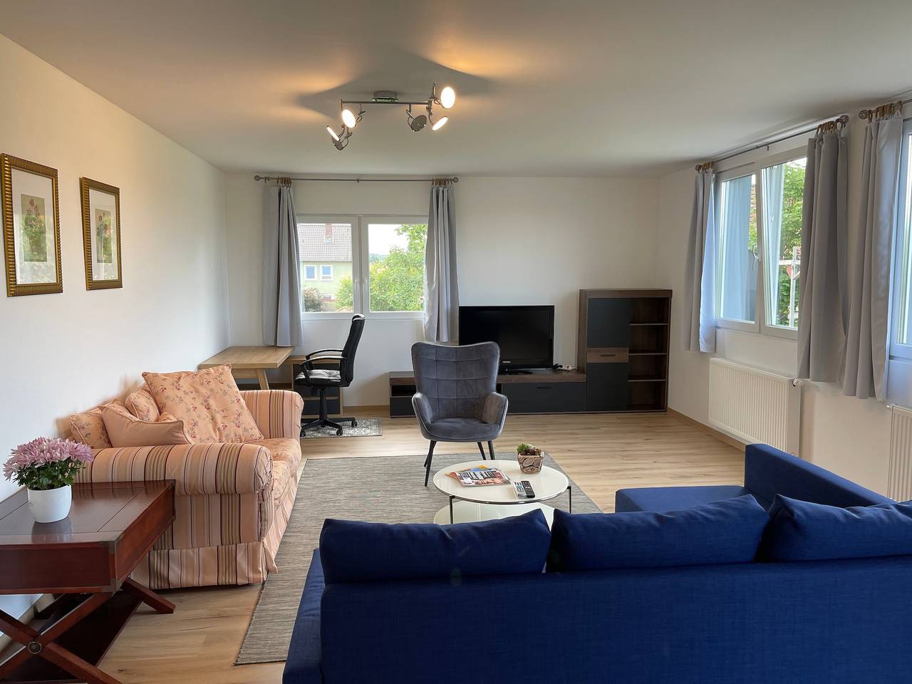 Ganze Wohnung, Apartment Promedklinik 1 nahe dem Main mit Angebot von Wellnessmassagen vor Ort in Volkach, Fränkisches Weinland
