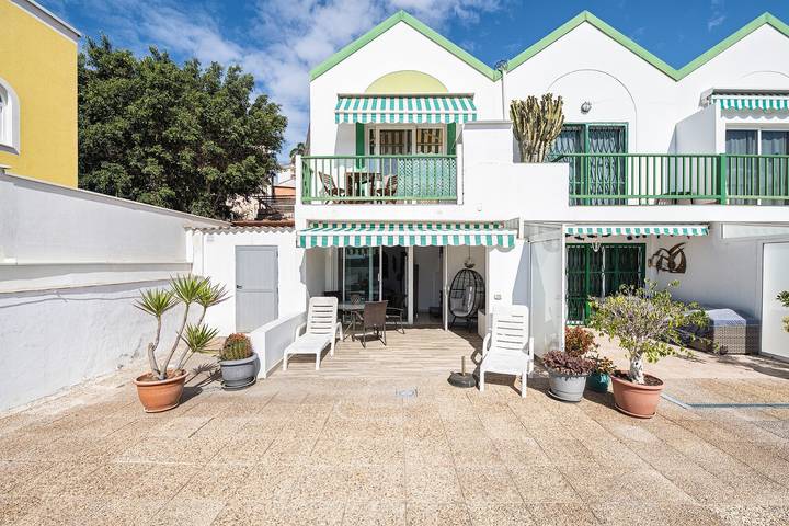 Hel lejlighed, Vacation 'Pomelo 1' with Sea View, Wi-Fi and Air Conditioning in Arguineguin, Syd Gran Canaria
