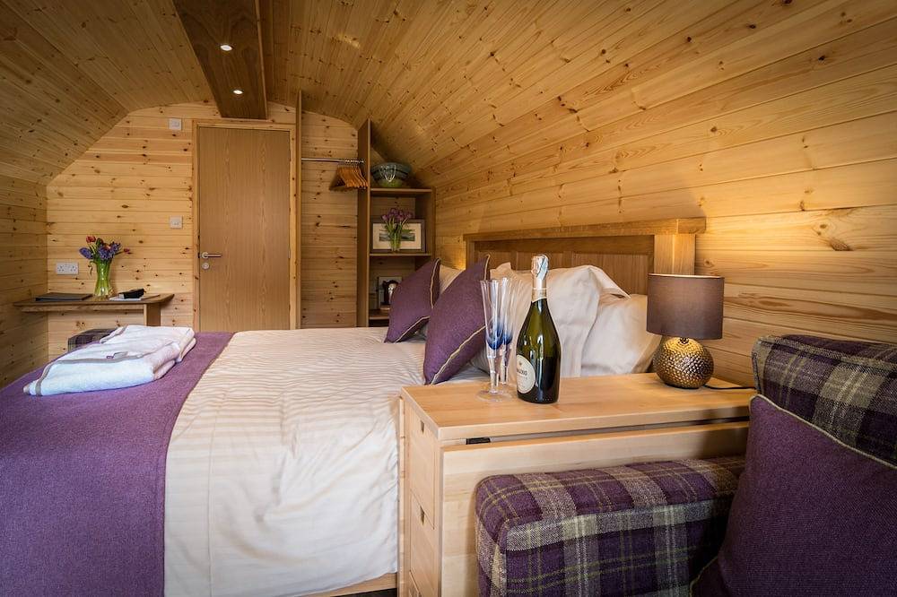 Cosy Eco Cabin with stunning views in Glencoe, Highlands
