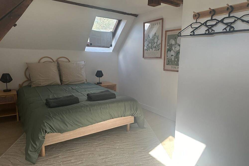 Entire apartment, Apartment-Private Bathroom-Apartment in Sens, Yonne