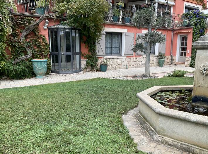 Appartement de vacances pour 2 personnes, avec terrasse et jardin
