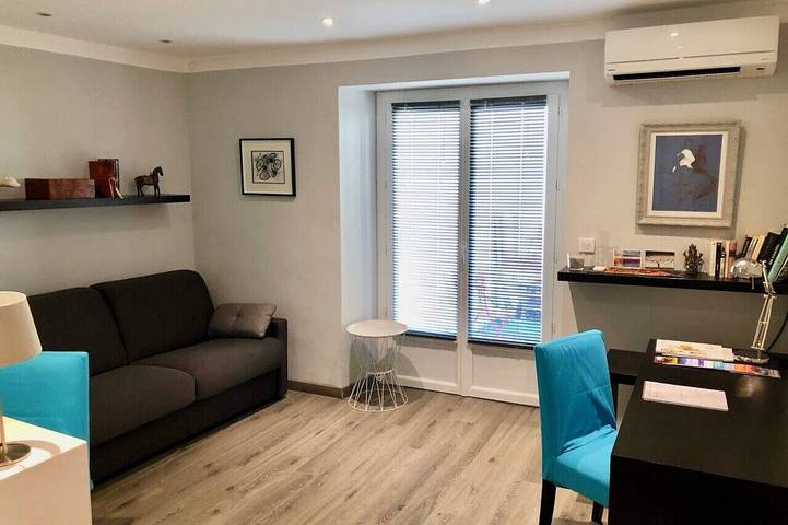 Gîte pour 2 personnes, avec balcon dans Théâtre des Halles - 3