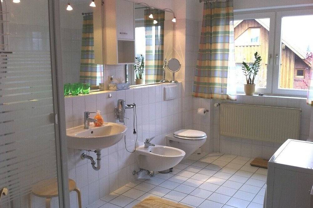 Ganze Wohnung, Schöne, hochwertige 3-Zimmer-Ferienwohnung (4*) in der Nähe der Kieler Förde in Flintbek, Rendsburg-Eckernförde