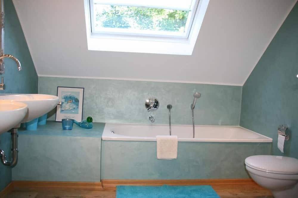 Geheel appartement, Diese Zentral Gelegene Wohnung Liegt an der Skipisten Sowie Wander- und Radwege in Altastenberg, Hochsauerlandkreis