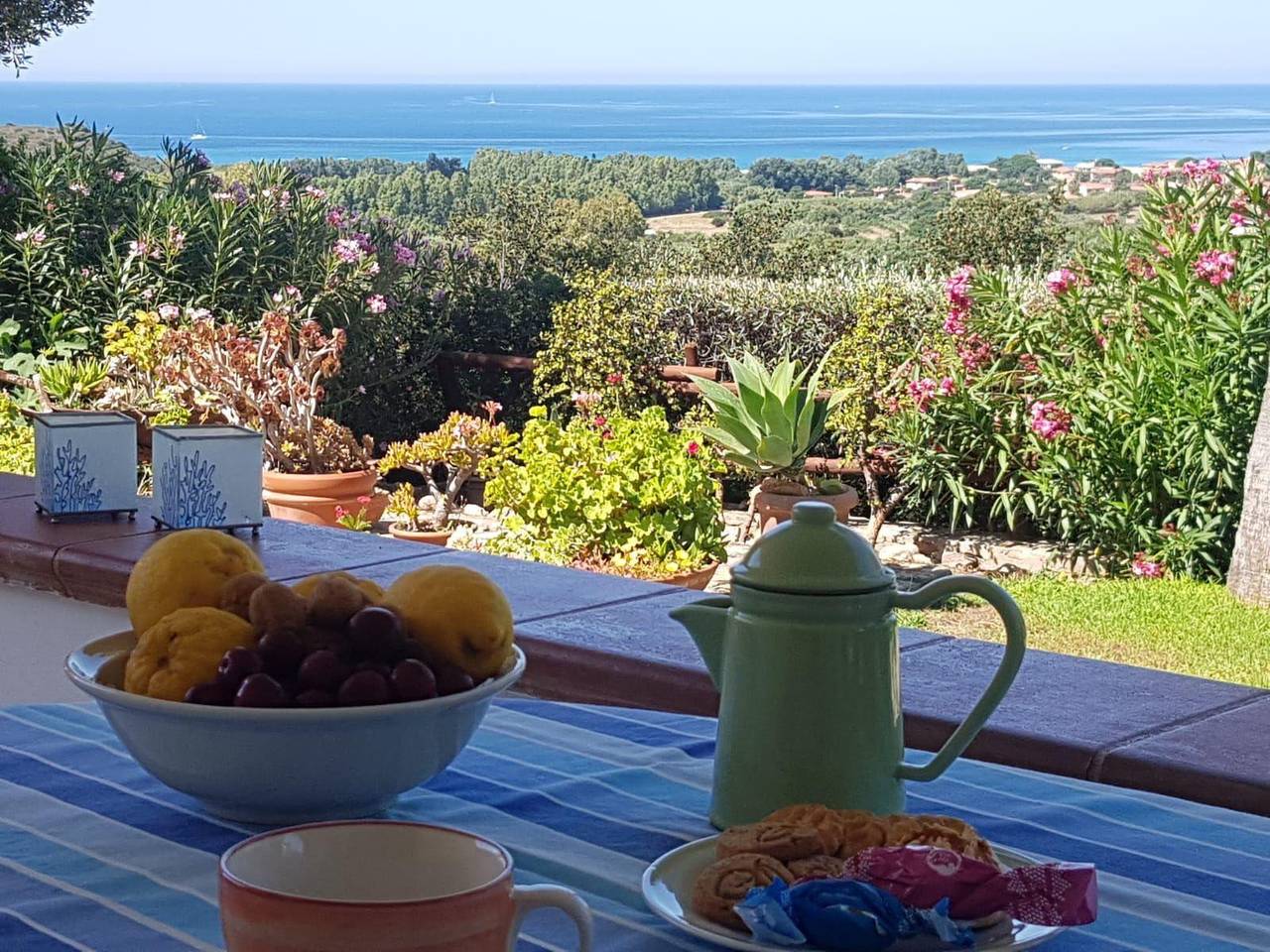 Cosy holiday home with great sea views in Solanas, Comune di Sìnnia