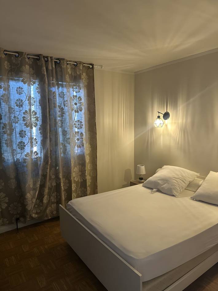 Location de vacances pour 5 personnes, avec jardin, animaux acceptés à Salles-Curan - 4