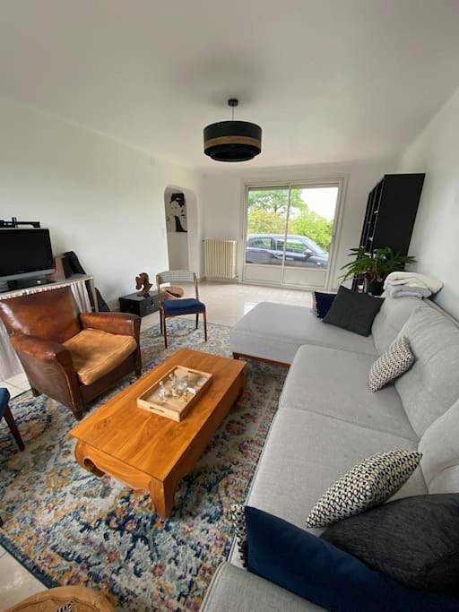 Gîte pour 6 personnes, avec jardin, animaux acceptés dans Prinquiau