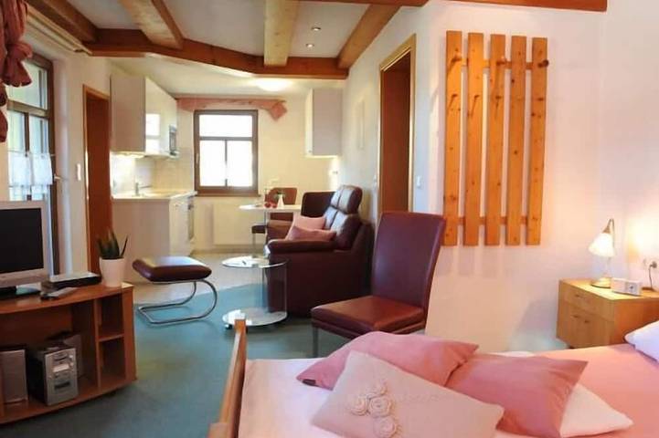 Ferienwohnung für 2 Personen, mit Balkon und Garten in Oberfranken