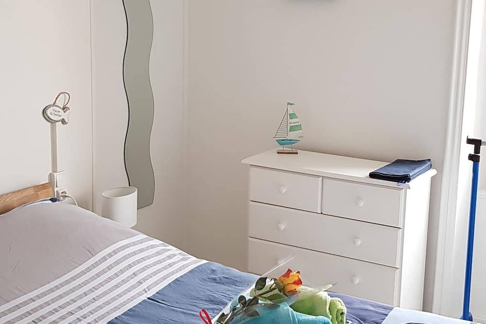 Entire apartment, Appartement Dans Petite Résidence au Pied du Port de Saint Quay Portrieux in Saint-Quay-Portrieux, Côte de Goëlo