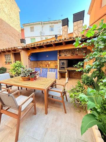 Casa rural para 4 personas, con vistas y jardín en Comunidad de Calatayud