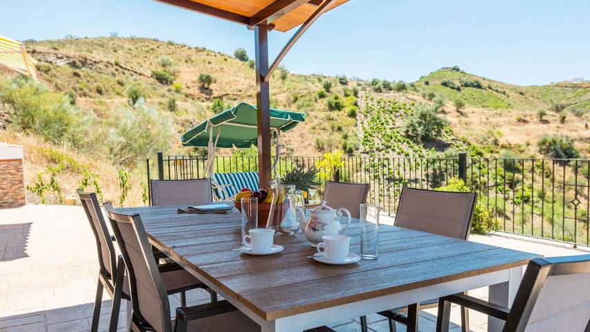 Chalet para 6 personas, con balcón/terraza y piscina en Axarquía - 4