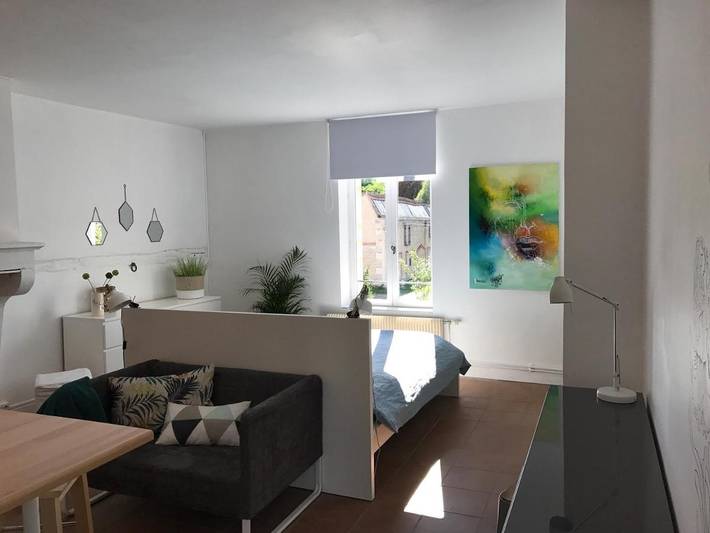 Gîte pour 2 personnes, avec Terrasse ainsi que Jardin et Vue dans Rougemont (Côte-d'Or)