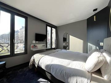 Hôtel pour 2 personnes, avec terrasse à Saint-Cloud