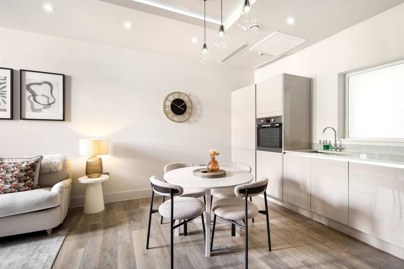 Entire apartment, 5 Mins Walk to Battersea Park   Battersea Retreat in Wandsworth, London