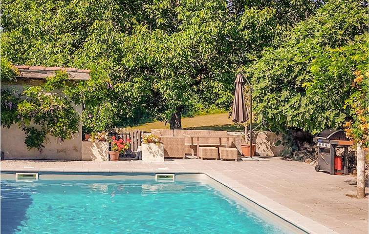 Location de vacances pour 8 personnes, avec piscine dans Lunac - 2