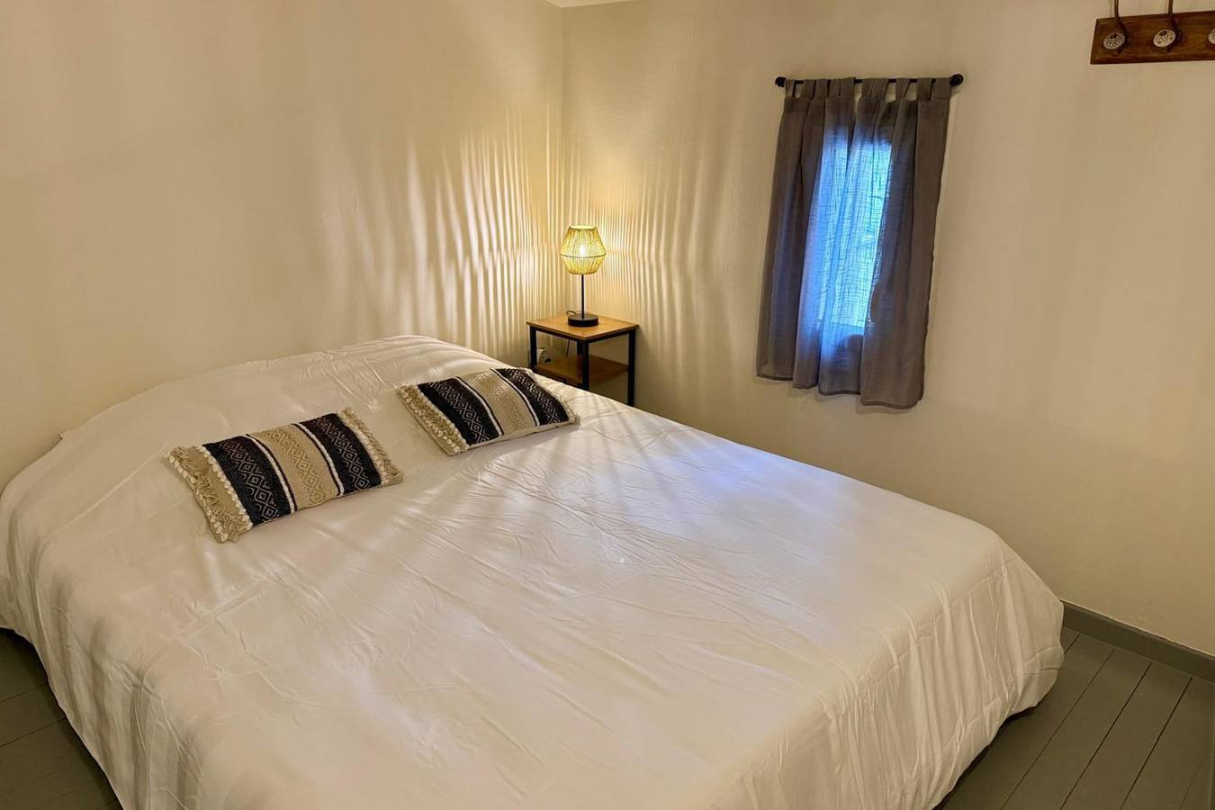 Apartamento entero, Apartment with Terrace - City center in L'Isle-sur-la-Sorgue, Vaucluse