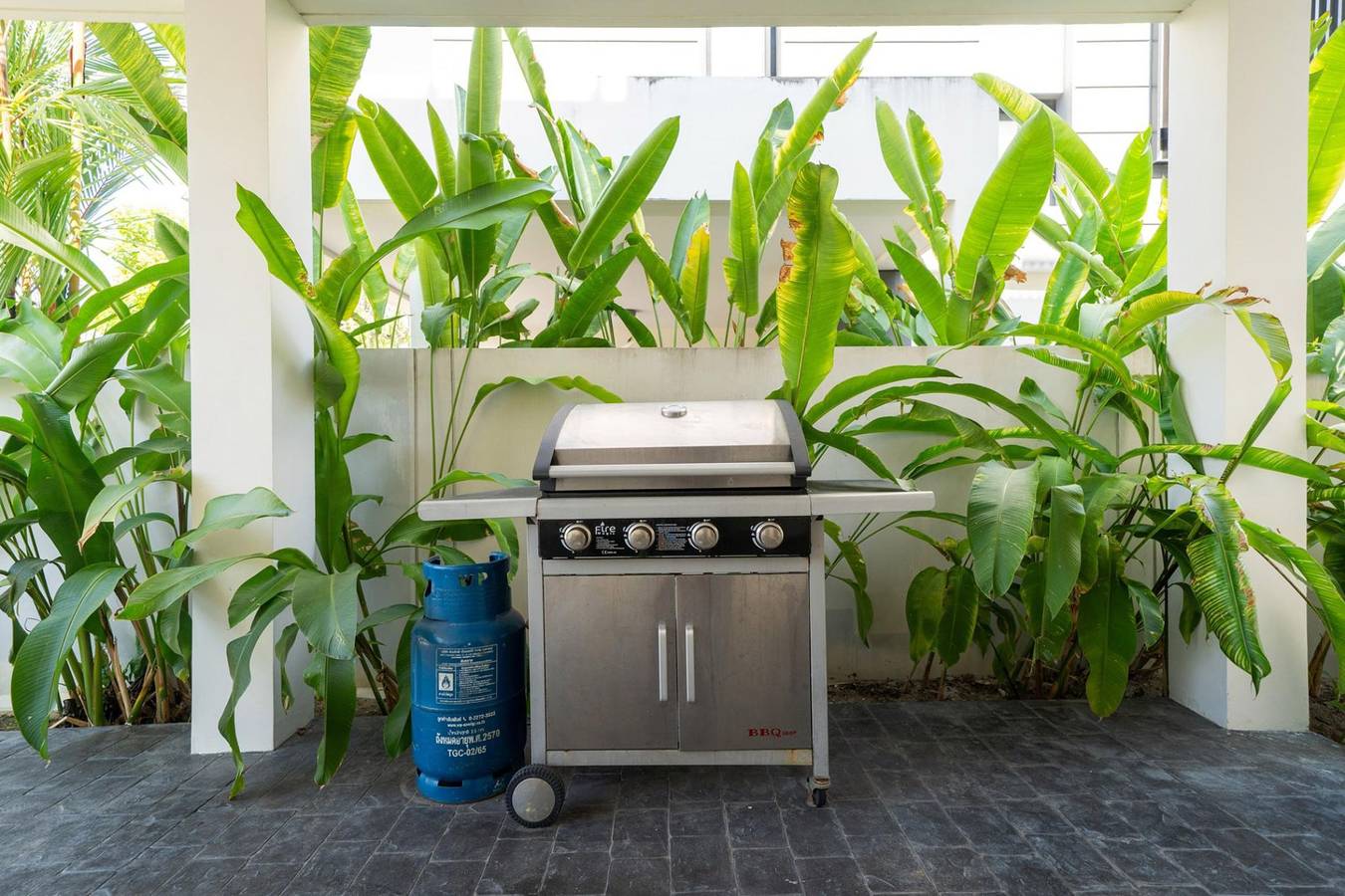 Lp101 - Private rooftop pool villa in Laguna for 9 people, near restaurants and shops in Phuket