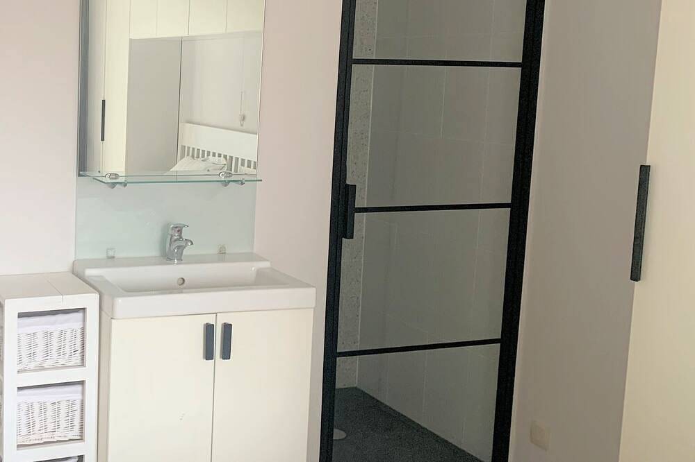 Ganze Wohnung, Renovierte 3-Zimmer-Wohnung mit herrlichem Panoramablick auf das Meer in Koksijde-Bad, Koksijde