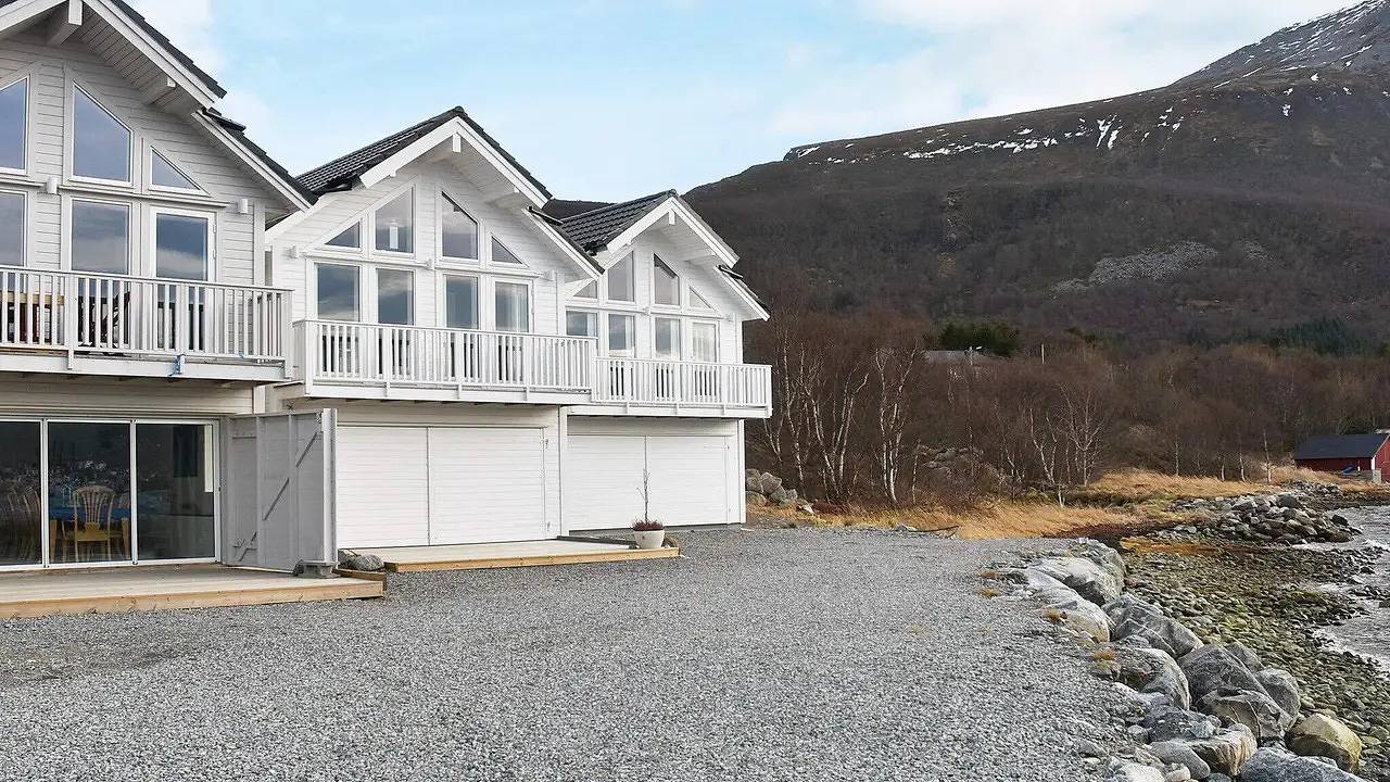 Ferienhaus für 10 Personen (125 m²) in Brattvåg in Haram, Nordlige Fjord-Norge