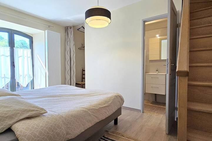 Gîte pour 12 personnes, avec terrasse à Mareil-le-Guyon - 3