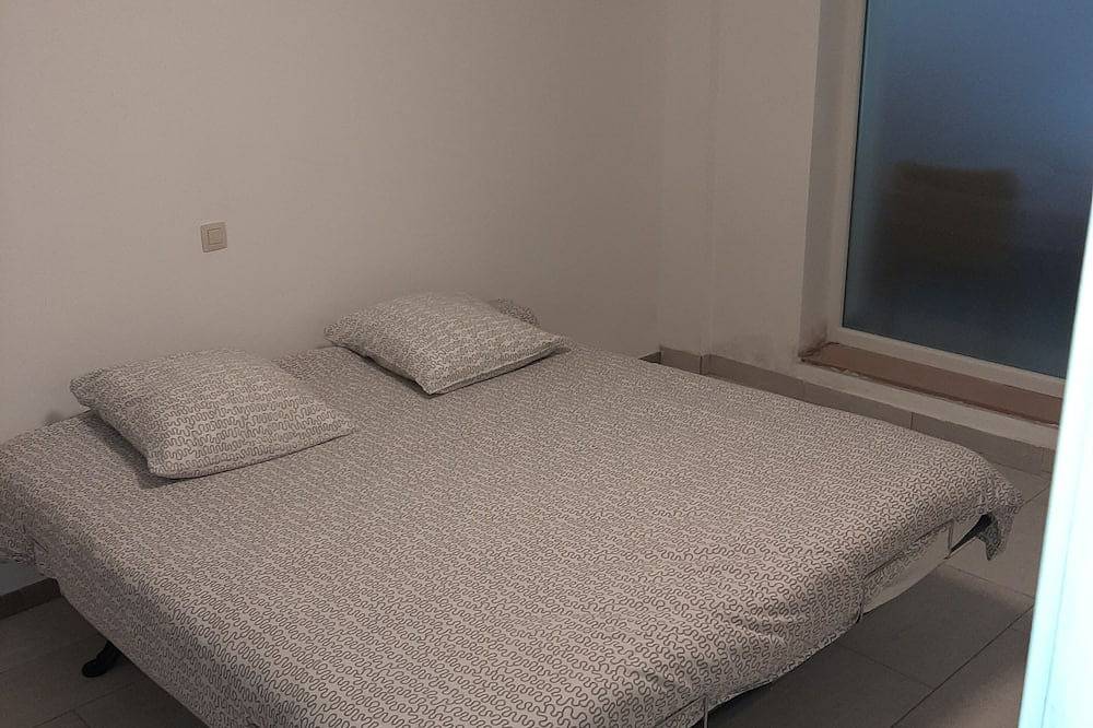 Ganze Wohnung, Spacious apartment sleeps 9 Central in Oostende stadt, Oostende