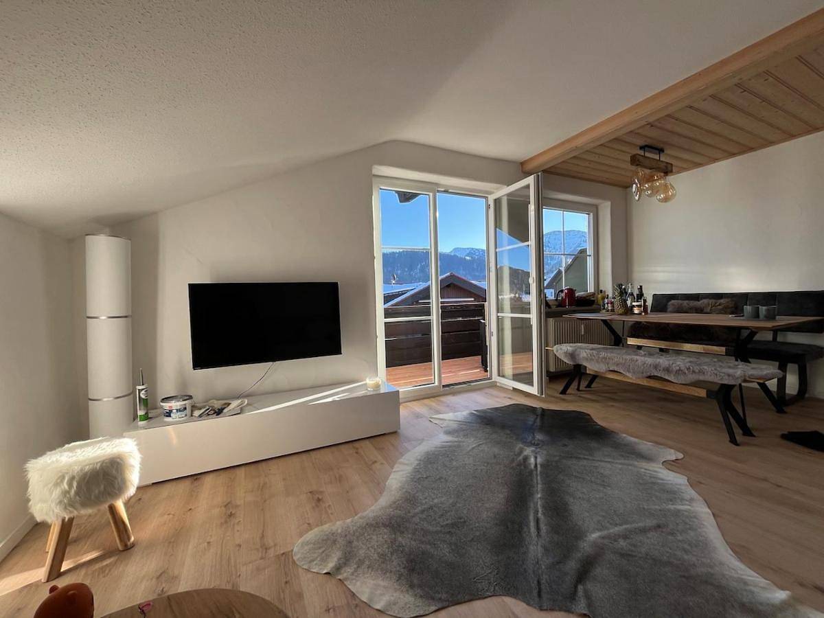 Ganze Wohnung, Kuschelnest im Chalet Chic, Inkl Oberstaufen Plus Card-Bergbahn, E-Bike, Therme kostenlos in Steibis, Oberstaufen