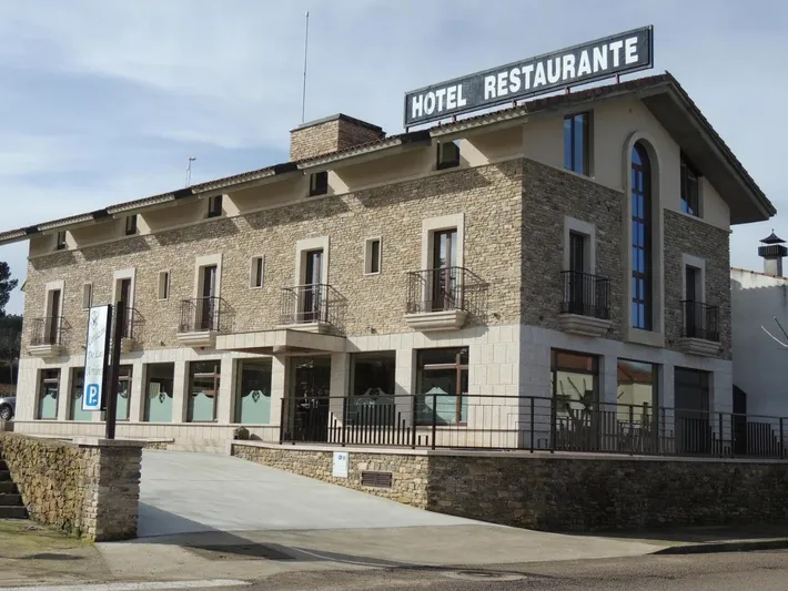Hotel para 2 personas, con jardín - 1