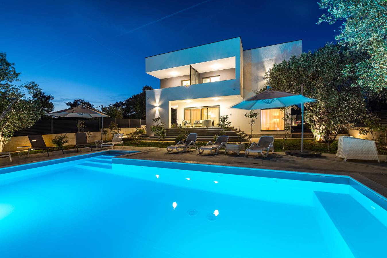 Apartamento entero, Apartment Vista Mare 2 with heated pool in Sveti Filip i jakov, Region de Zadar