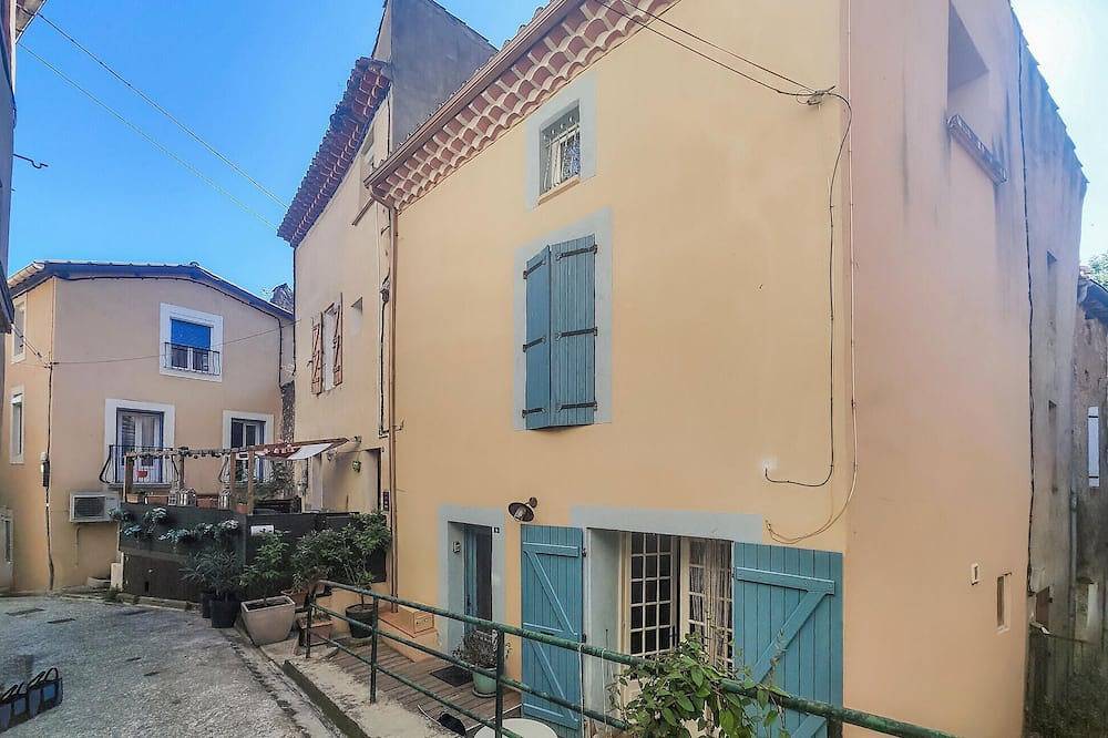 Amazing home in Cessenon-sur-Orb in Cessenon-sur-Orb, Béziers region