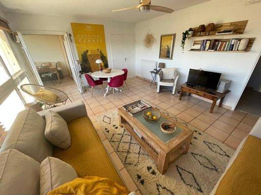 Gîte pour 5 personnes, avec piscine et terrasse, animaux acceptés dans Office De Tourisme De Saint Mandrier - 3