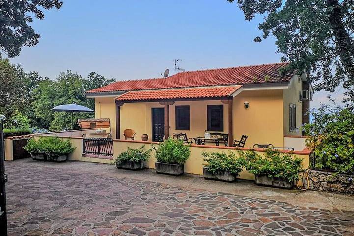 Apartamento de vacaciones para 7 personas, con jardín - 1