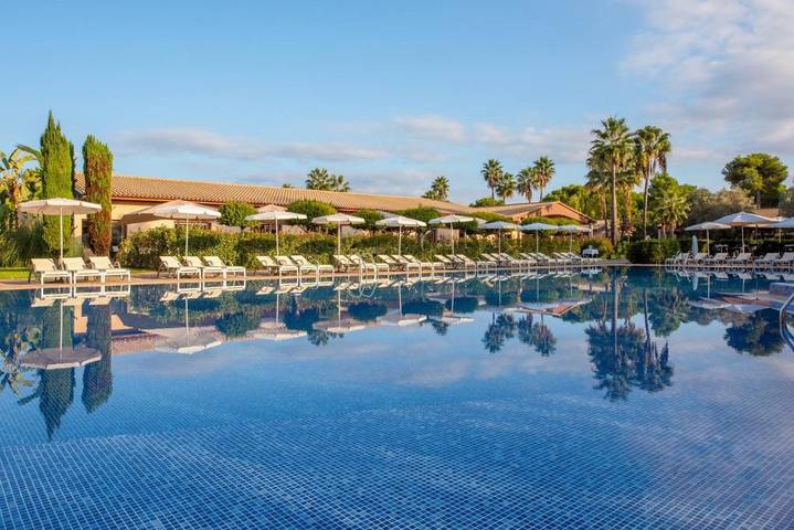 Hôtel pour 4 personnes, avec sauna et piscine ainsi que jardin et jacuzzi