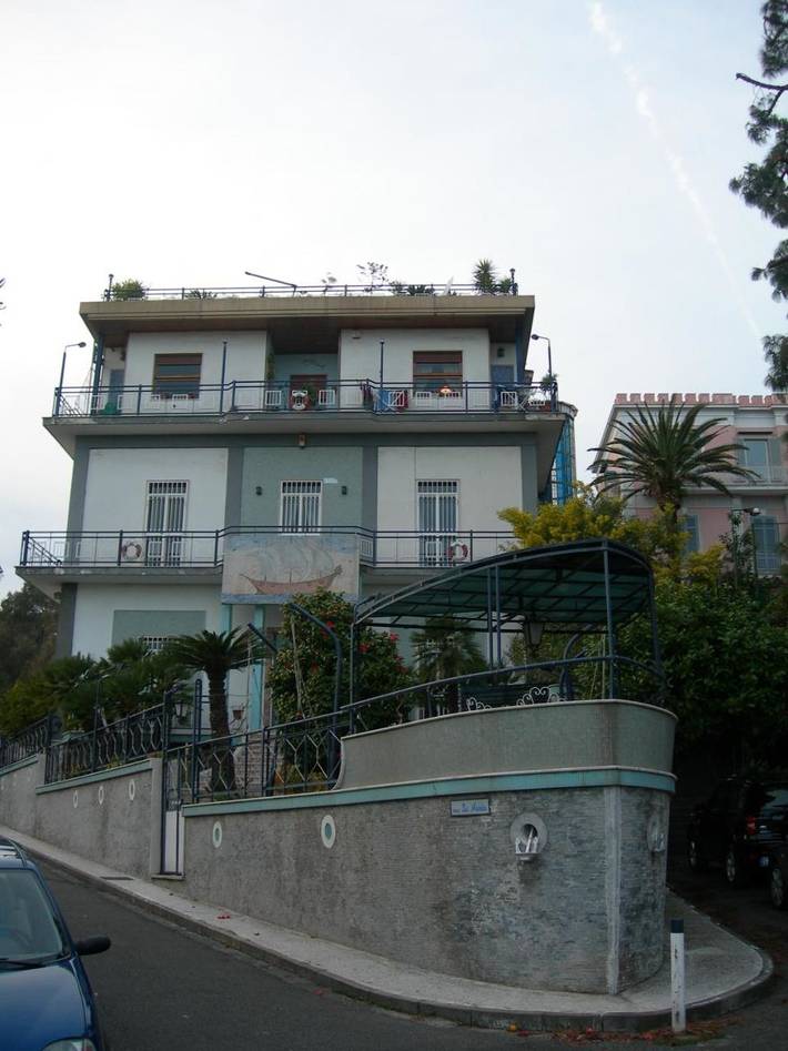 B&b per 3 persone, con Terrazza e Giardino a Posillipo