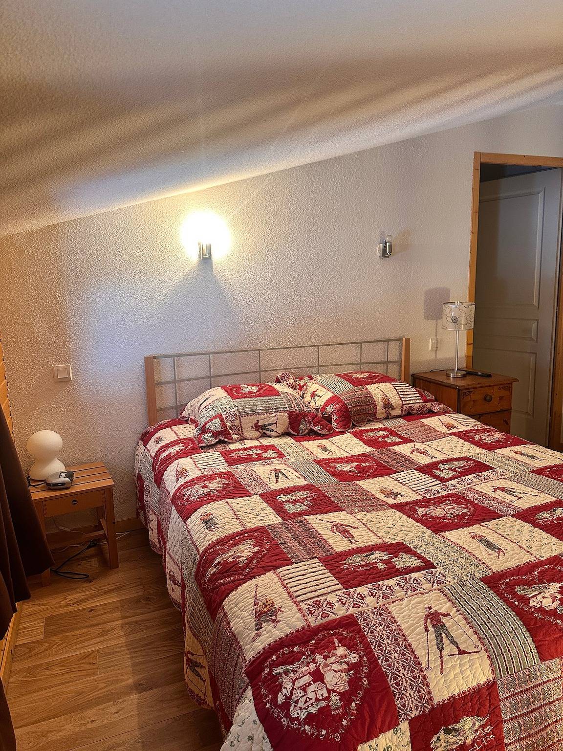 Apartamento entero, Dúplex para 4 en Les Balcons Du Recoin con Balcón, Chamrousse in Chamrousse, Parque Nacional de los Ecrins