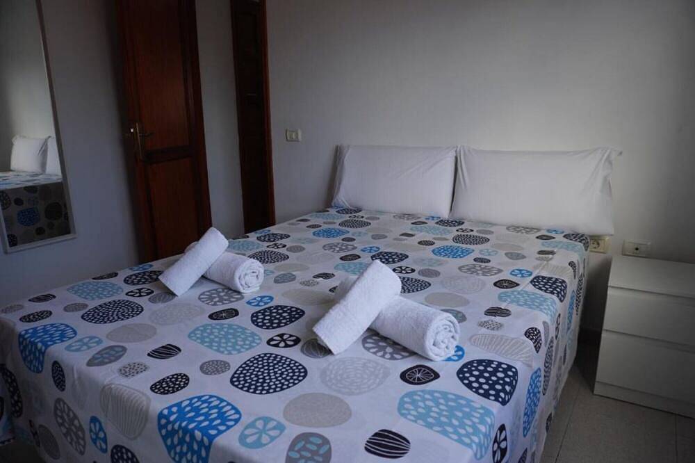 Holiday Home 'Vivienda House La Noria' with Balcony and Wi-Fi in San Sebastián de la Gomera, La Gomera