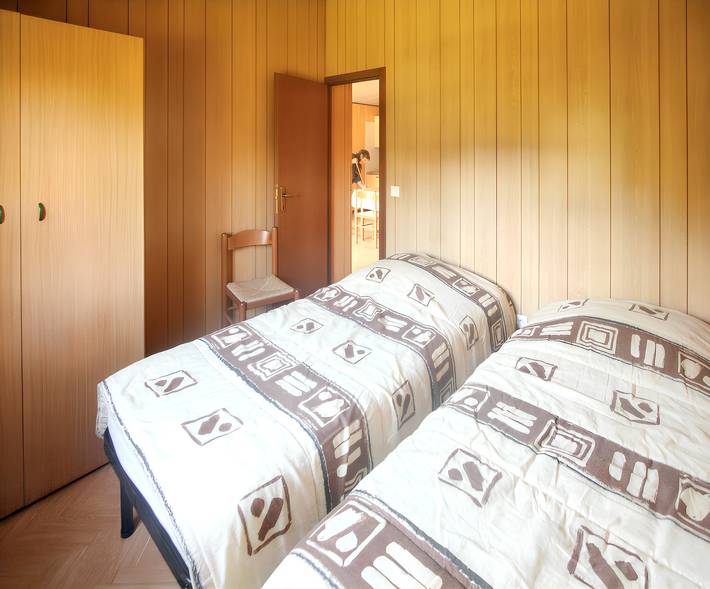 Bungalow für 4 Personen, mit Terrasse auf Korsika - 3