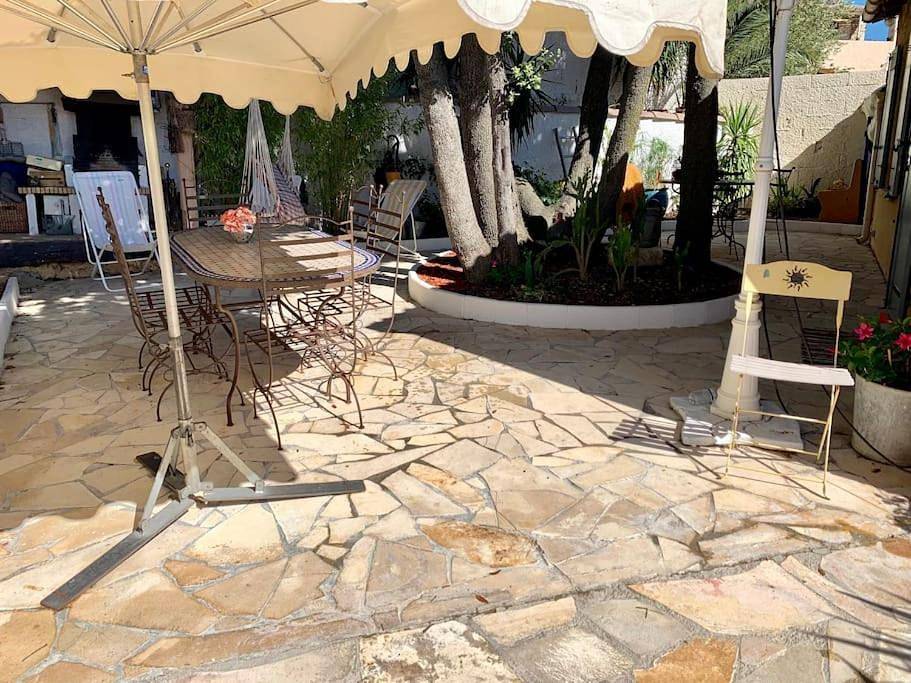 Charmante villa avec une âme. in Pignan, Côte méditerranéenne (France)