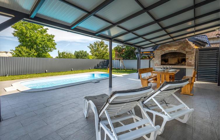Charmantes Apartment mit einem Schlafzimmer und Pool in der Nähe der Donau in Vukovar, Vukovar-Srijem