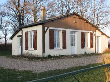 Gîte pour 2 personnes, avec jardin, animaux acceptés à Saint-Aignan-le-Jaillard