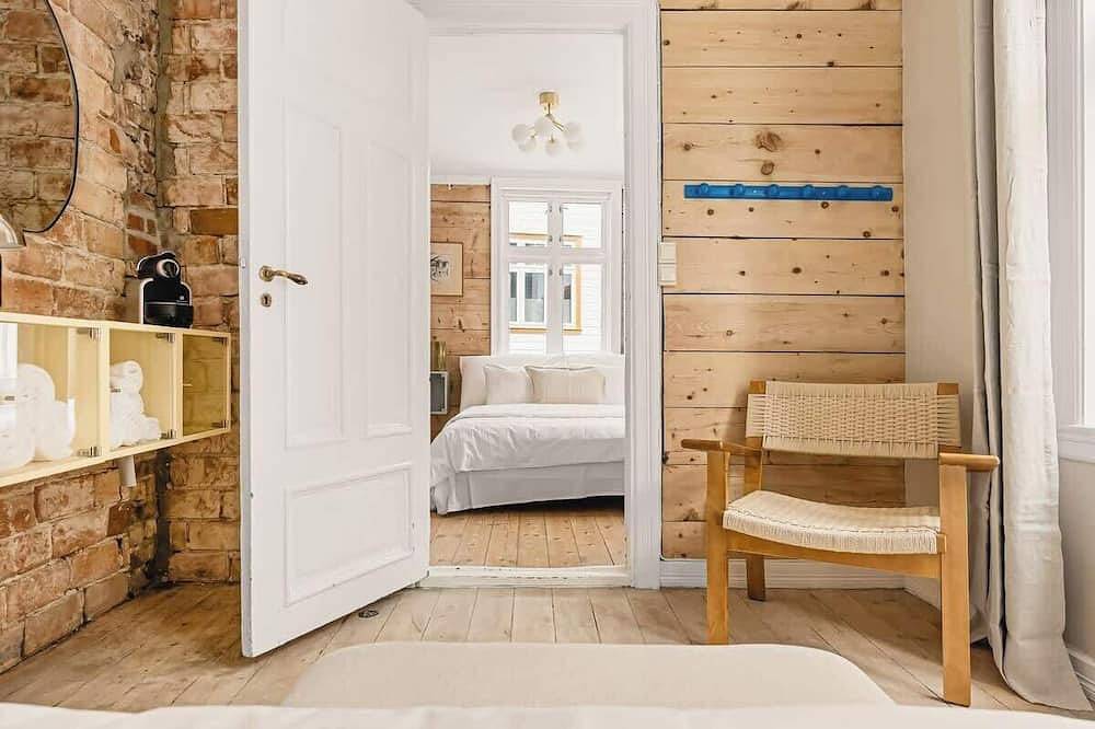 The 1880 Authentic Bergen Dream I 500m to Bryggen in Bergenhus, Bergen