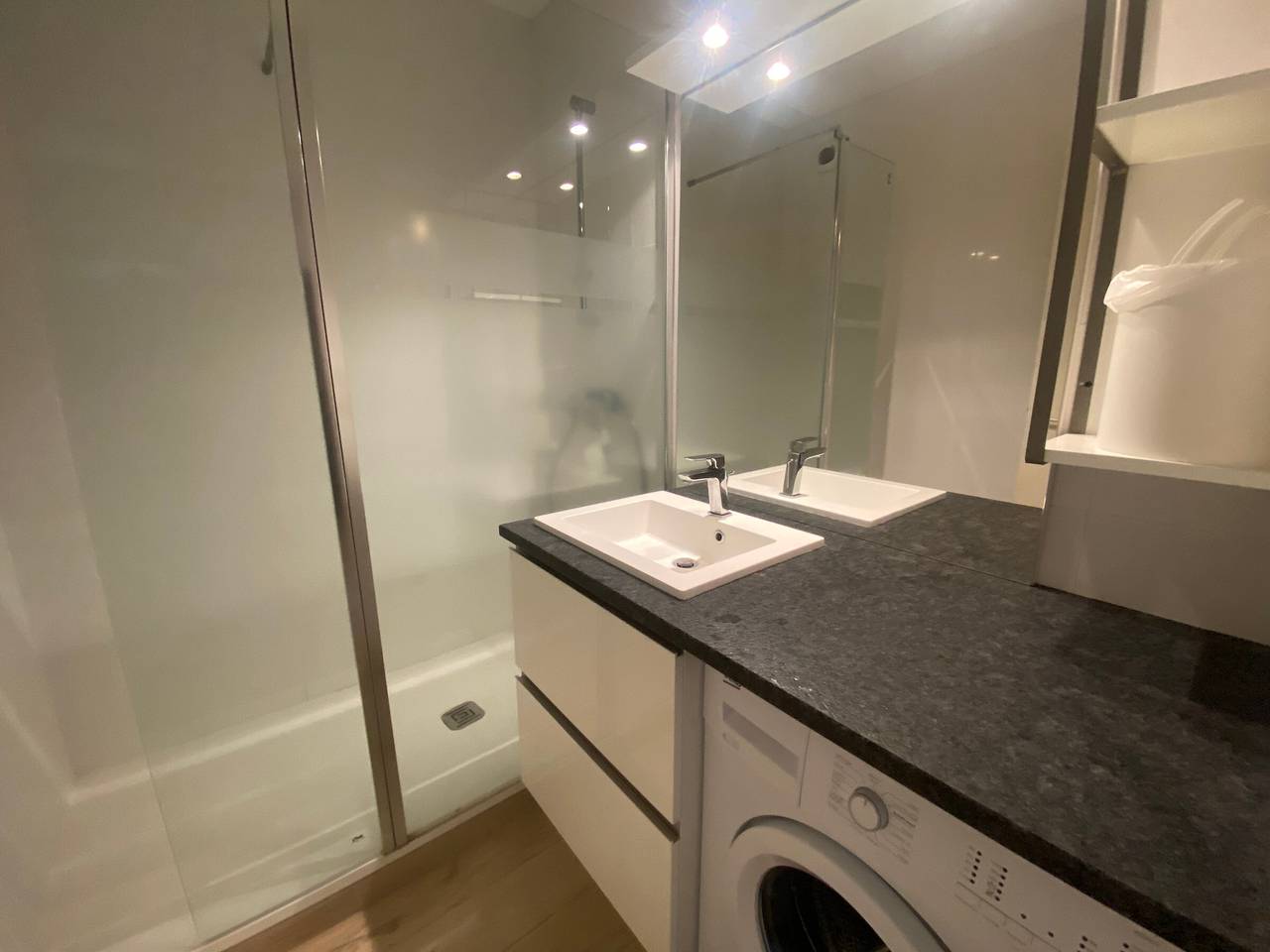 Appartement entier, Appartement T2 bis avec balcon, parking et Wifi à  Arcachon in Le Moulleau, Arcachon