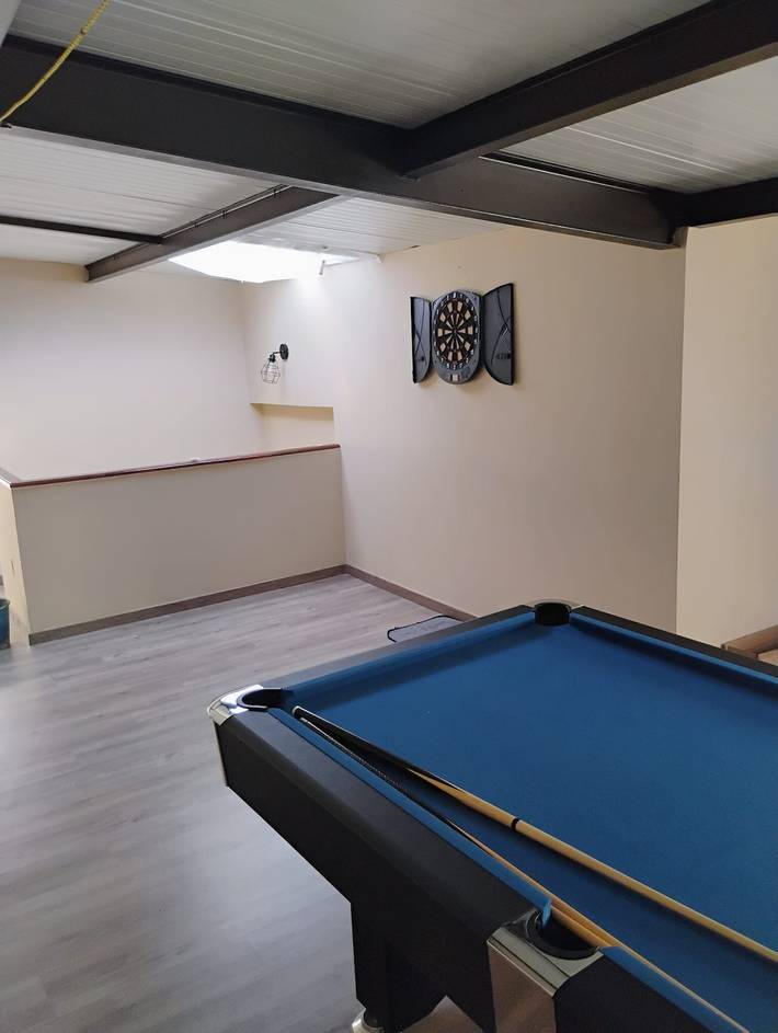 Ferienhaus 'Beiramar' mit privater Terrasse und Wlan in Praia da Ribeira Grande (Boiro), Boiro
